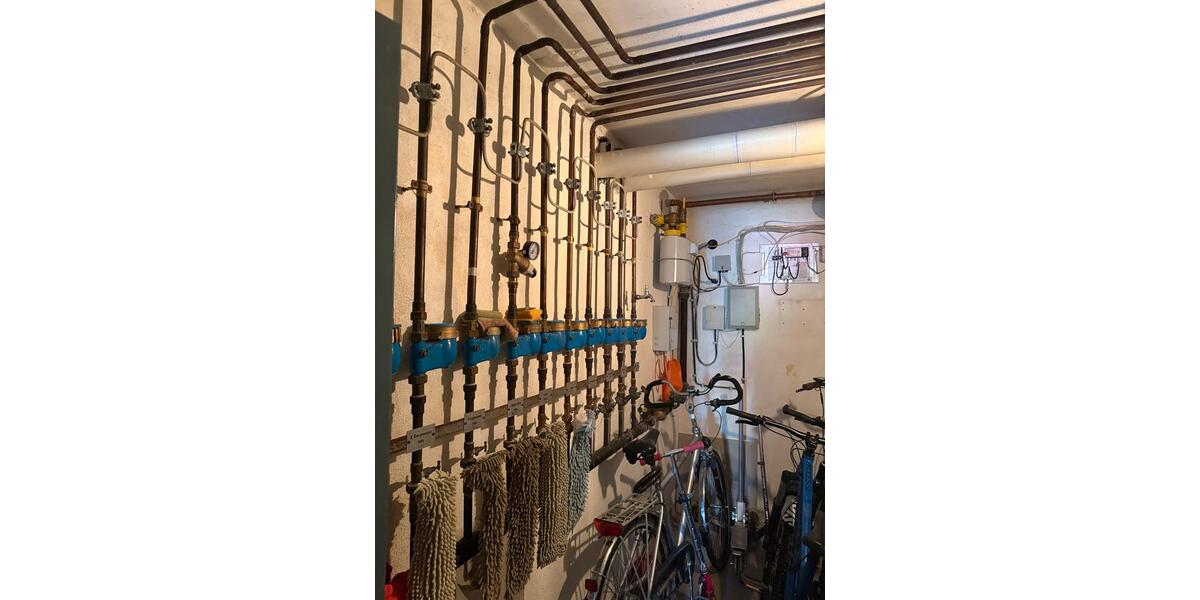 Dachgeschoßwohnung Remscheid Reinshagen - 3.5 Zimmer, 82 m&sup2;, 175.000&euro; | Angebot:26305537