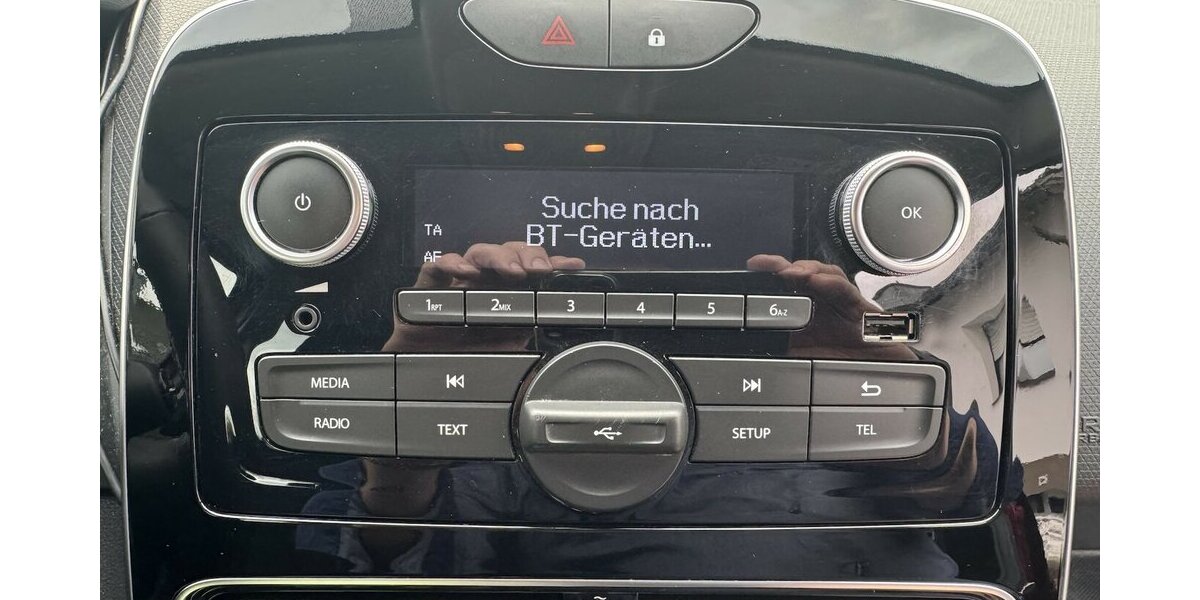 Renault Clio 1.2 75 Limited Klima Navi Kamera GARANTIE 75.000 km 8.000 &euro; Erftstadt 50374