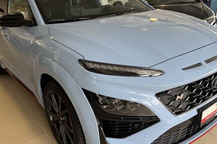 Hyundai KONA 22.021 km 29.890 &euro; Brühl 50321