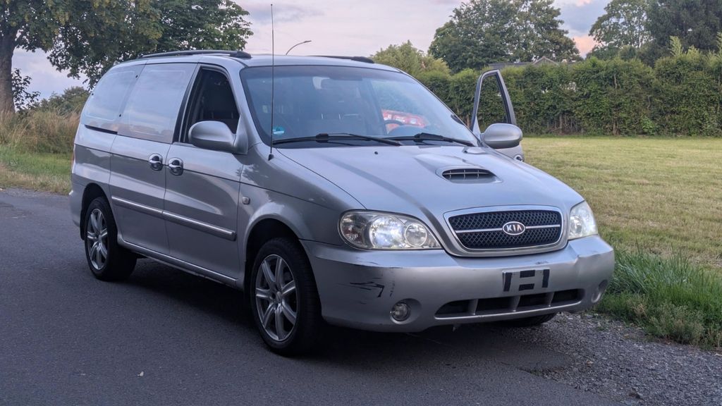 Kia Carnival 208.000 km 2.500 &euro; Bergisch Gladbach 51429