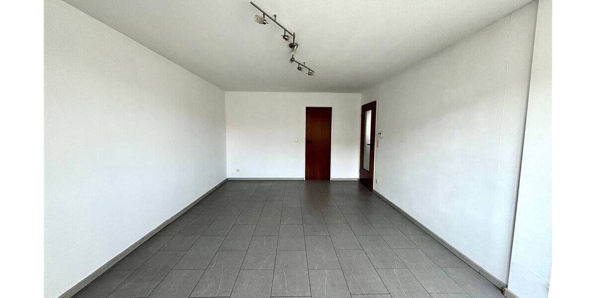 Etagenwohnung Neuss Barbaraviertel - 3 Zimmer, 69 m&sup2;, 950&euro; | Angebot:26835252