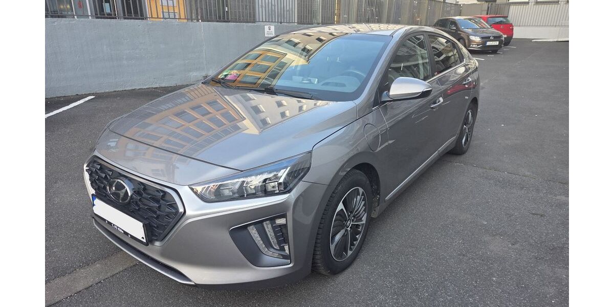 Hyundai IONIQ 78.000 km 15.300 &euro; Hürth-Fischenich 50354