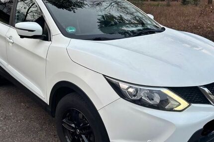 Nissan Qashqai 96.800 km 11.800 &euro; Bergisch Gladbach 51427