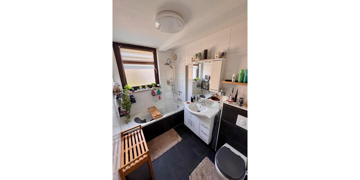 Etagenwohnung Troisdorf - 3.5 Zimmer, 78 m&sup2;, 229.000&euro; | Angebot:26400083