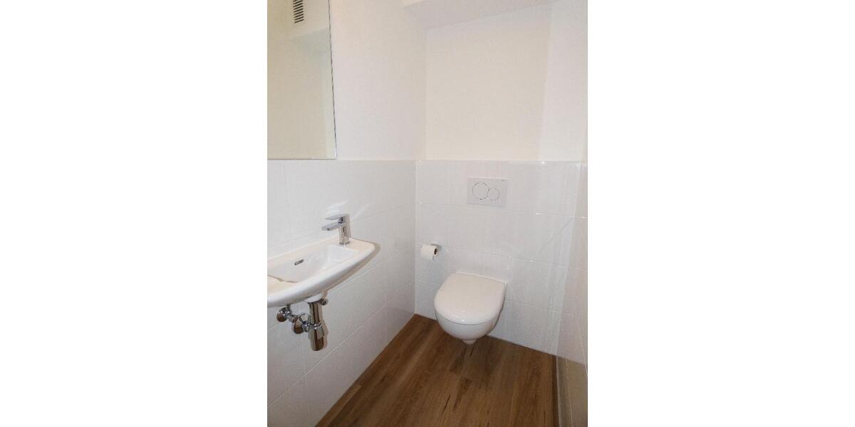 Hochwertig modernisierte 3-Zimmer-Erdgeschoss-Wohnung in gefragter Lage von Opladen 3 zimmer