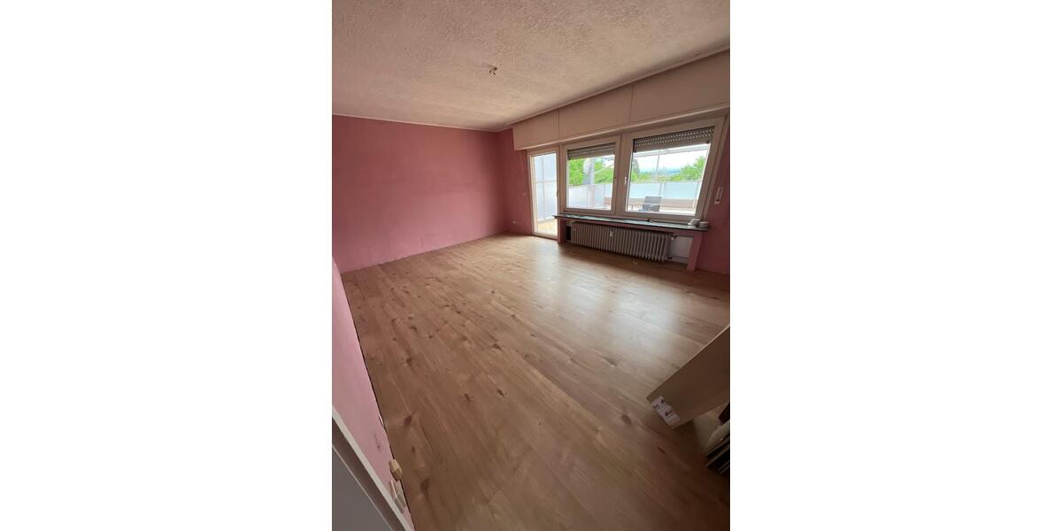 Etagenwohnung Solingen Höhscheid - 4 Zimmer, 90 m&sup2;, 1.000&euro; | Angebot:26461445