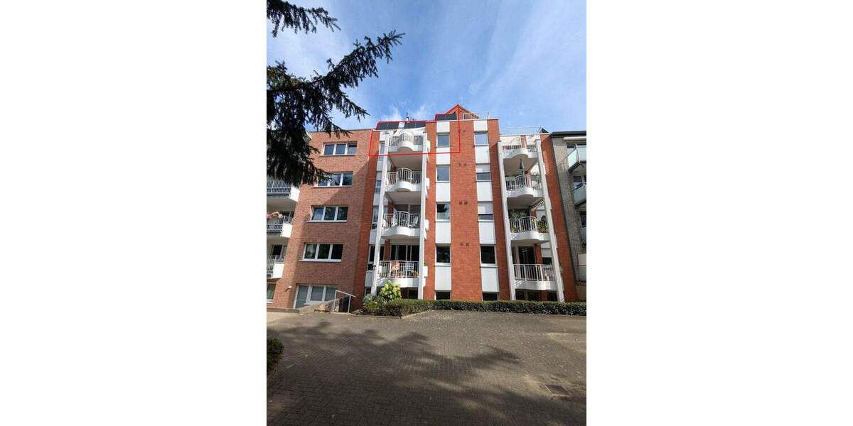Top-Wohnung mit Aufzug, Klima, Balkon, Dachterrasse und Pkw-Stellplatz in Grevenbroich 4 zimmer