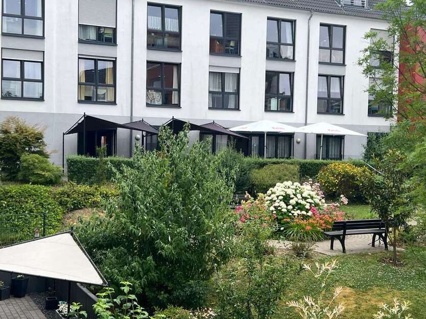 Wohnung zum Kaufen in Bergisch Gladbach 215.000 € 24.41 m²