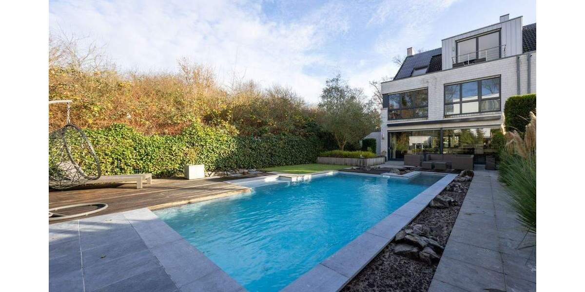 Doppelhaushälfte Neuss Gnadental - 7 Zimmer, 218 m&sup2;, 1.370.000&euro; | Angebot:23950789