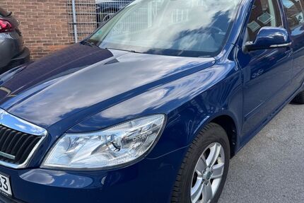 Skoda Octavia 125.000 km 7.900 &euro; Neuss 41462