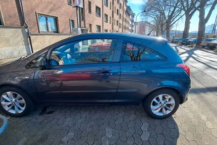 Opel Corsa 159.700 km 3.200 € Düsseldorf 40239