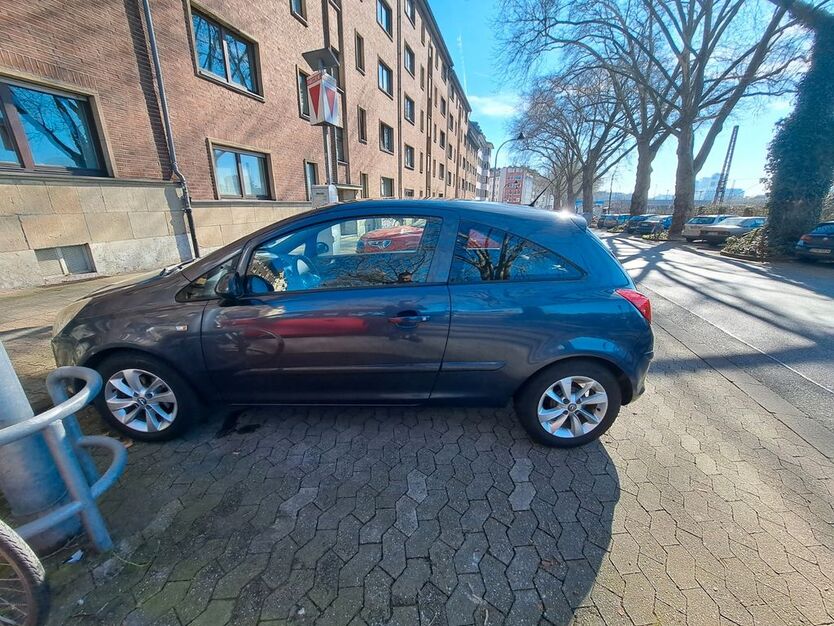 Opel Corsa 159.700 km 3.200 € Düsseldorf 40239