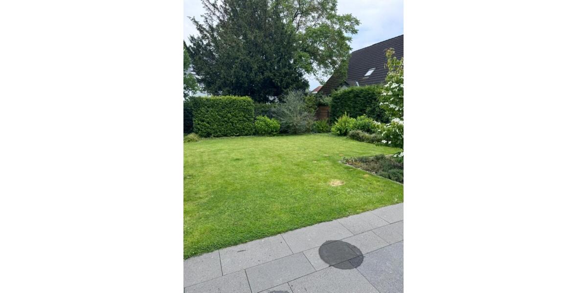 Doppelhaushälfte Düsseldorf Niederkassel - 6 Zimmer, 220 m&sup2;, 5.900&euro; | Angebot:25362583