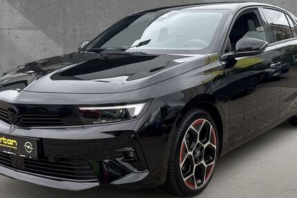 Opel Astra 15.500 km 21.990 € Hilden 40721