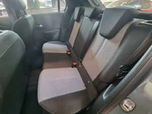 Opel Corsa Edition Komfortp. Techp. 9.521 km 20.940 € HAAN 42781