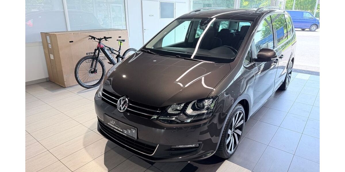 VW Sharan 88.000 km 22.950 &euro; Köln 51103