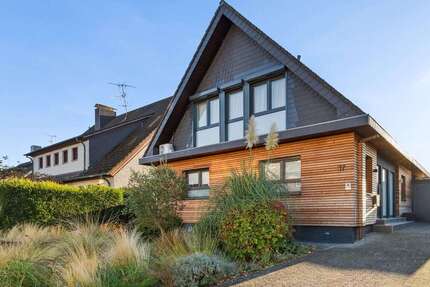 Haus zum Kaufen in Grevenbroich 780.000 € 148 m² 6 zimmer