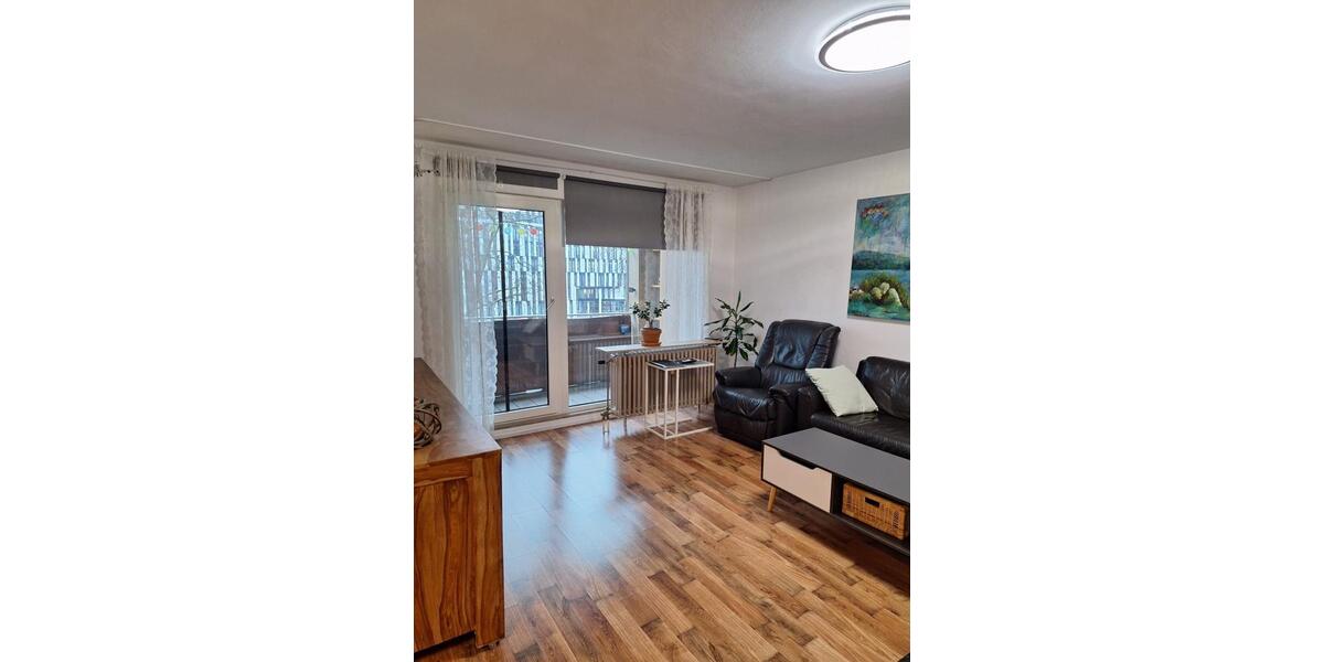 Etagenwohnung Düsseldorf Stadtbezirk 2 - 3 Zimmer, 80 m&sup2;, 1.350&euro; | Angebot:25225238