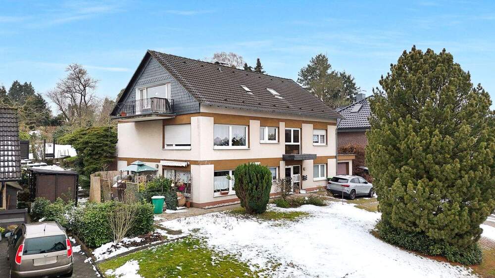 Mehrfamilienhaus, Wohnhaus Odenthal Hüttchen - 8 Zimmer, 251 m&sup2;, 399.000&euro; | Angebot:25387766