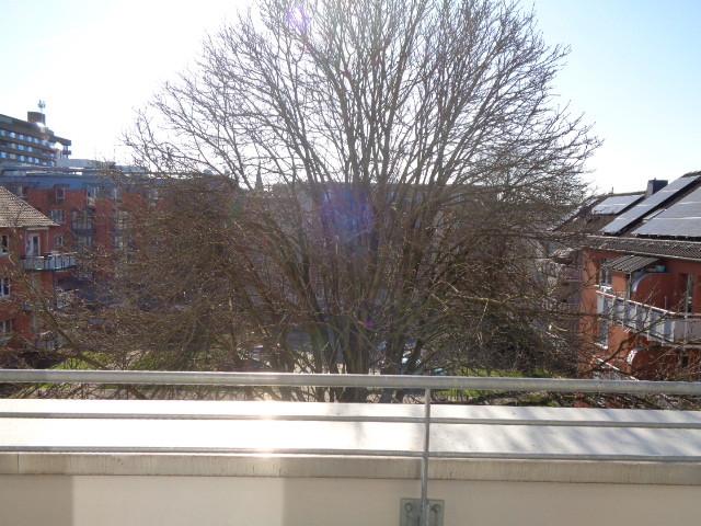 Etagenwohnung Köln Kalk - 2 Zimmer, 65 m&sup2;, 1.178&euro; | Angebot:24635146