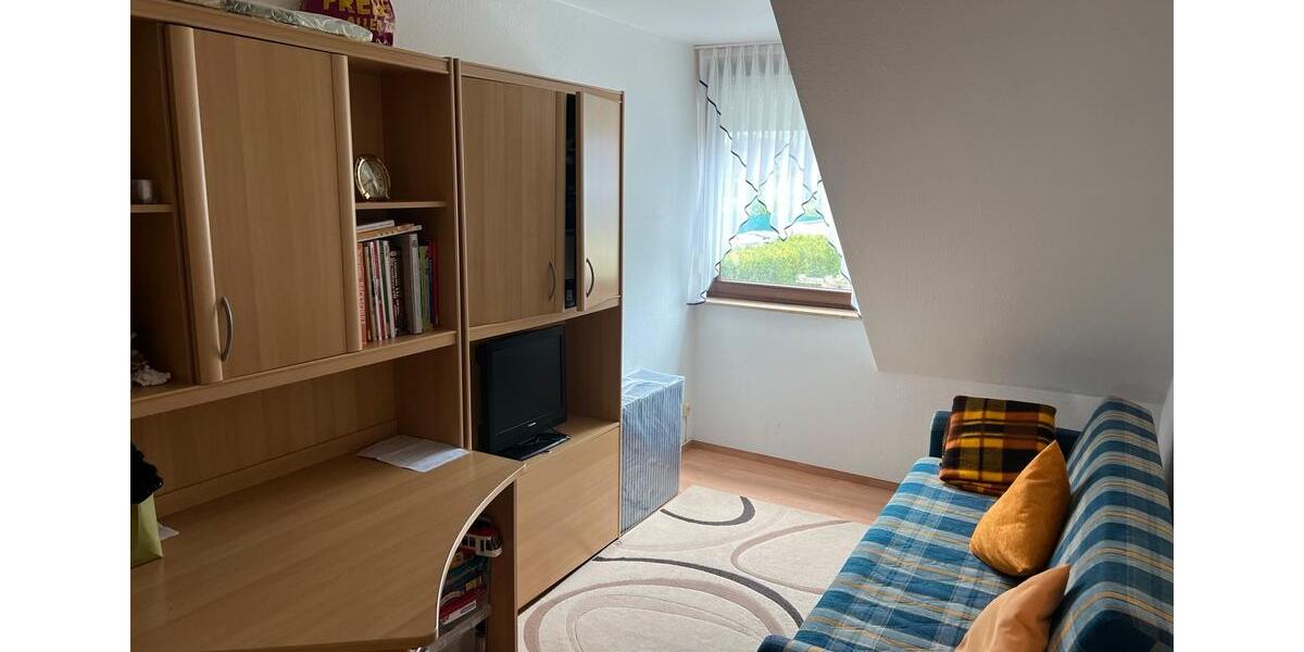 Charmantes 5-Zimmer-Haus mit Garten, Sauna & Doppelgarage 5 zimmer