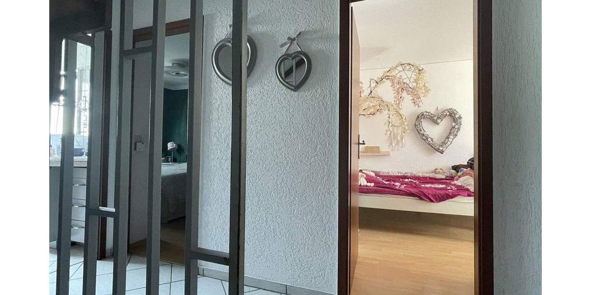 Reihenendhaus Rösrath - 6 Zimmer, 129 m&sup2;, 570.000&euro; | Angebot:25322570