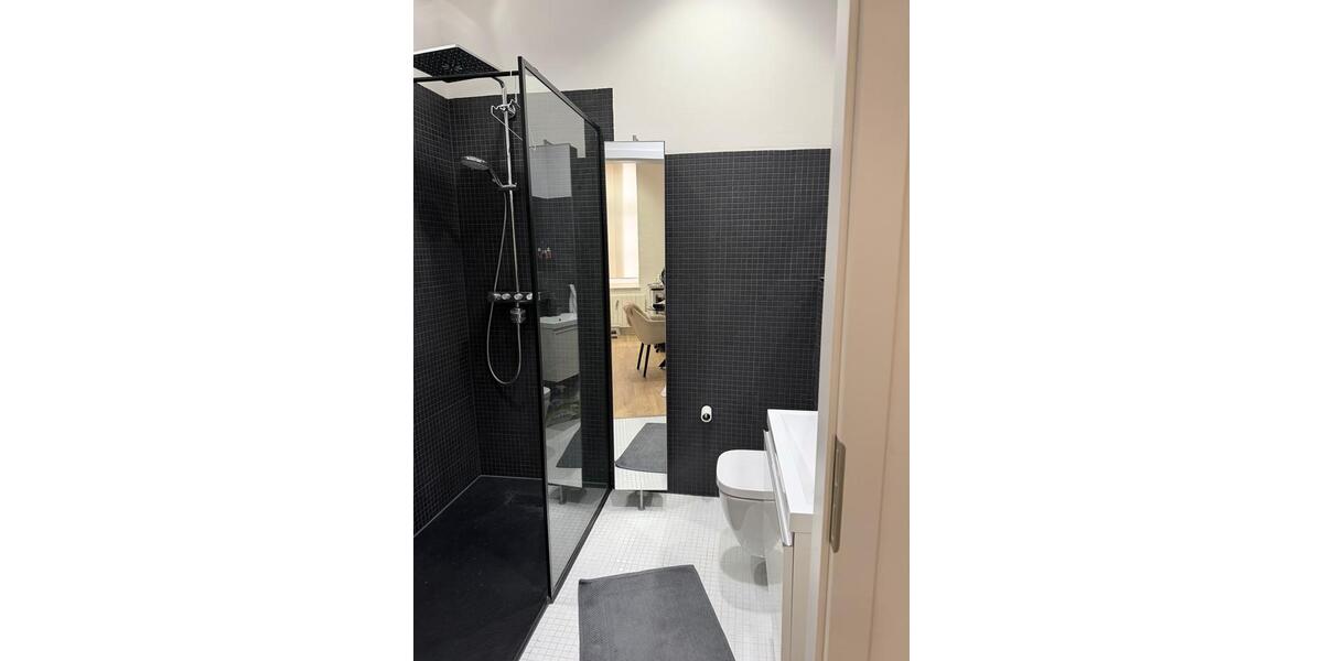 Altbauwohnung am Rande der Kölner Südstadt zur Zwischenmiete 2 zimmer