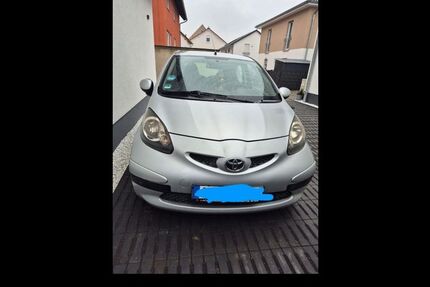 Toyota Aygo (X) 186.677 km 1.790 &euro; Leverkusen 51377