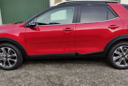 Kia Stonic 36.500 km 16.950 &euro; Köln 50735