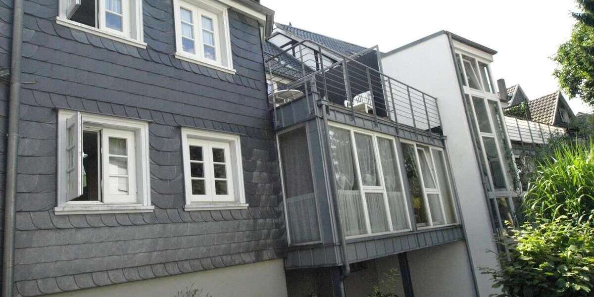 Etagenwohnung Remscheid Lüttringhausen Lüttringhausen - 5 Zimmer, 132 m&sup2;, 295.000&euro; | Angebot:26871924