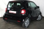 Smart ForTwo electric drive EQ AUTOMATIK KLIMAAUTOMATIK 5.183 km 10.700 &euro; Köln 50858