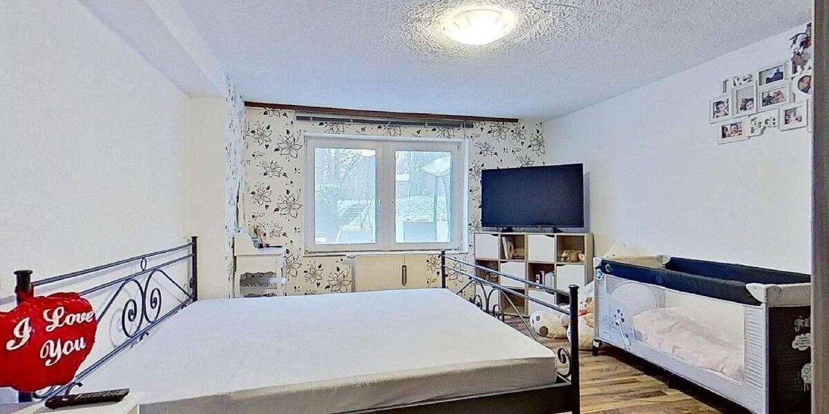 Mehrfamilienhaus, Wohnhaus Neuss Erfttal - 8 Zimmer, 316 m&sup2;, 690.000&euro; | Angebot:24734044