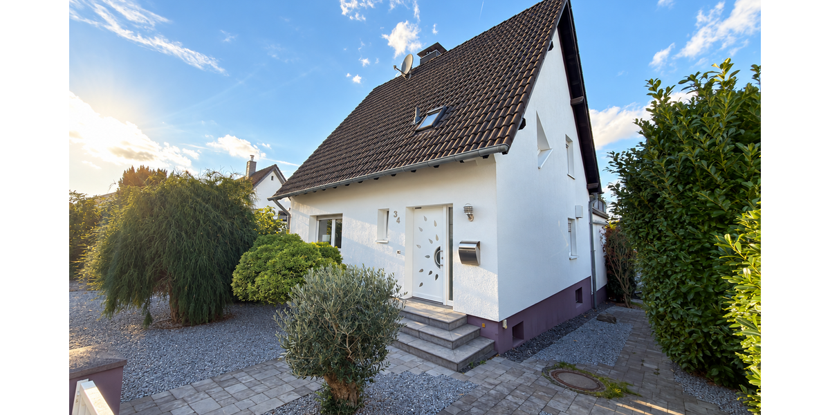 Einfamilienhaus Bergisch Gladbach Alt-Frankenforst - 7 Zimmer, 185 m&sup2;, 750.000&euro; | Angebot:27729478