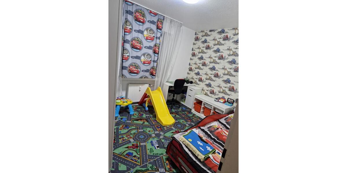 Attraktiver vermietete 4 Zimmer Wohnung Zu verkaufen 4 zimmer