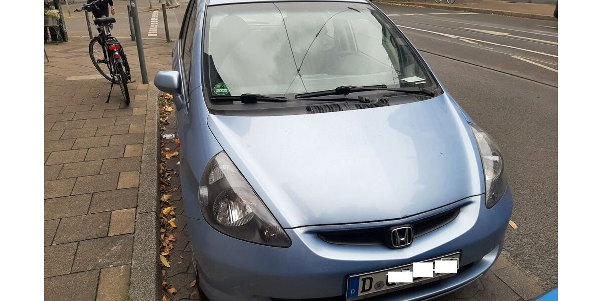 Honda Jazz 125.000 km 2.200 &euro; Düsseldorf 40231