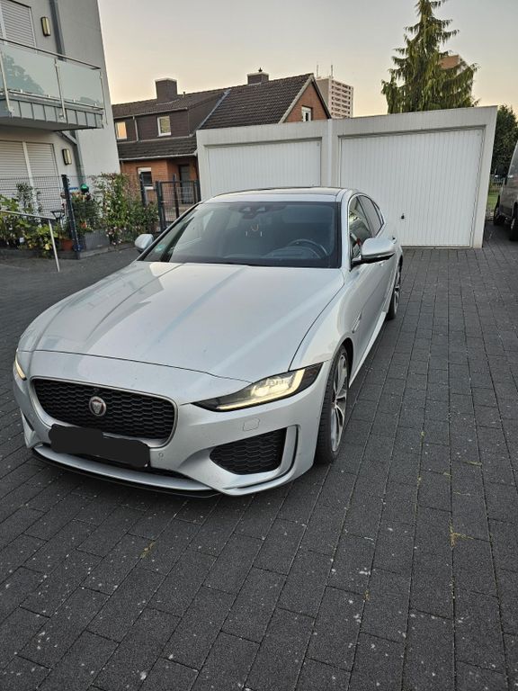 Jaguar XE 71.000 km 20.500 € Erftstadt 50374