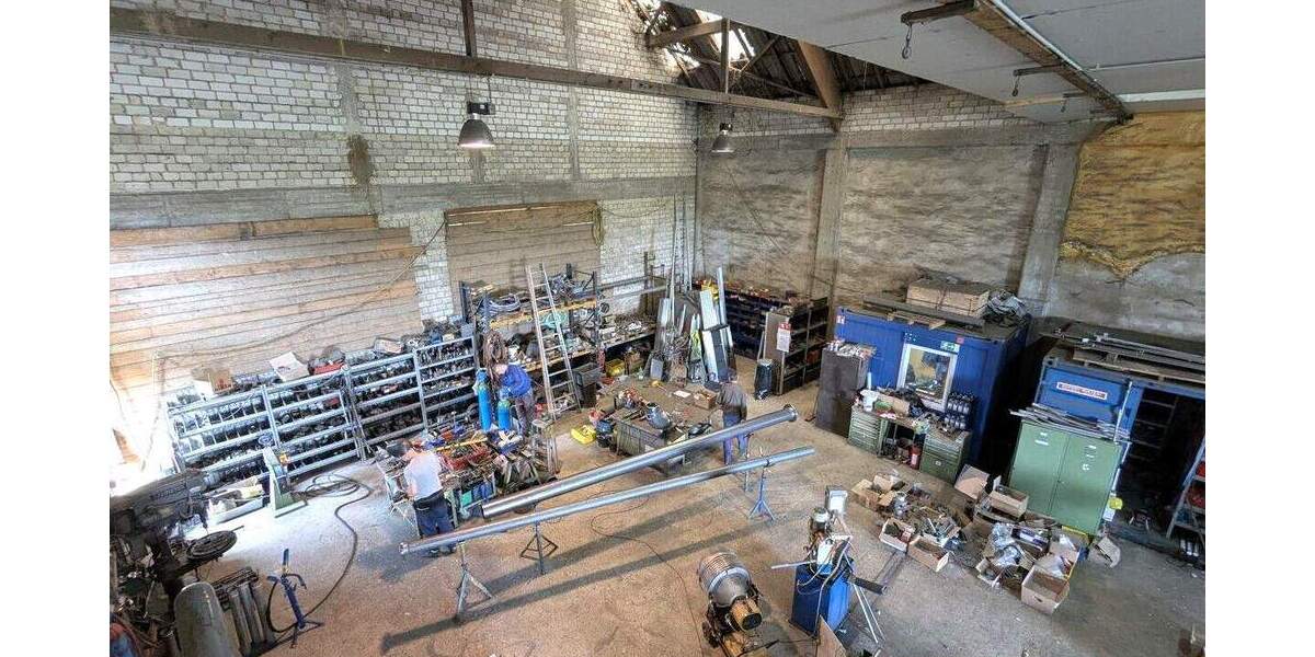 Vielseitig nutzbare Lagerhalle mit Büro in Grevenbroich zu vermieten zimmer