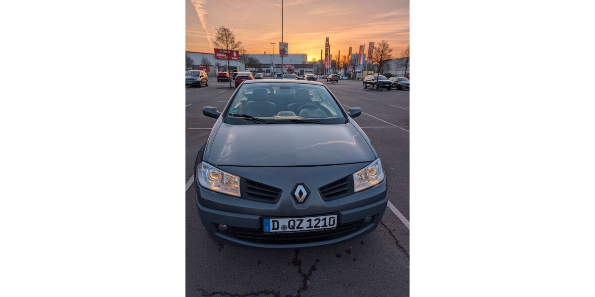 Renault Megane 205.000 km 3.200 &euro; Düsseldorf 40225
