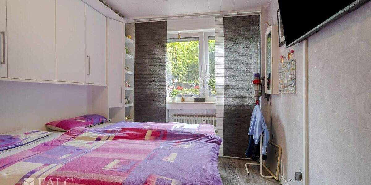 Etagenwohnung Bergheim Glessen - 7 Zimmer, 214 m&sup2;, 469.000&euro; | Angebot:24114363