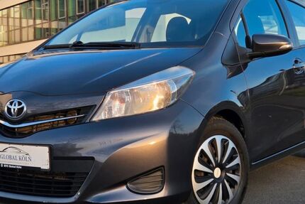 Toyota Yaris 179.000 km 4.800 &euro; Köln (Ostheim) 51107