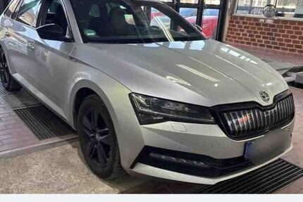 Skoda Superb 84.536 km 26.630 &euro; Remscheid 42857