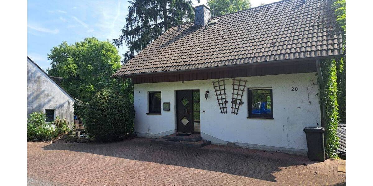 Mehrfamilienhaus, Wohnhaus Kürten - 7 Zimmer, 186 m&sup2;, 350.000&euro; | Angebot:20962648