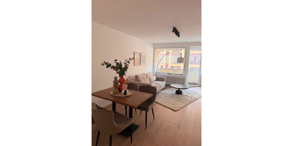 Etagenwohnung Köln Altstadt-Nord - 2 Zimmer, 59 m&sup2;, 1.405&euro; | Angebot:25720672