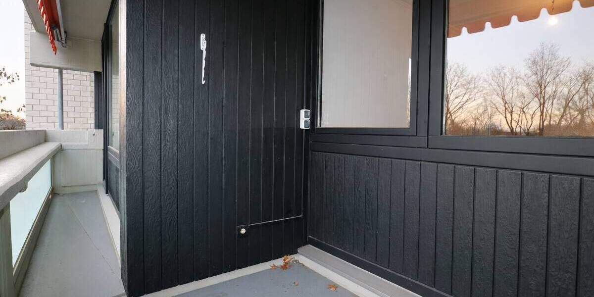 Etagenwohnung Neuss Stadionviertel - 3 Zimmer, 78 m&sup2;, 275.000&euro; | Angebot:25211890