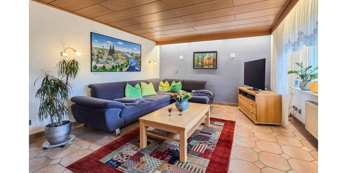 Mehrfamilienhaus, Wohnhaus Troisdorf Bergheim - 8 Zimmer, 204 m&sup2;, 449.000&euro; | Angebot:26204644