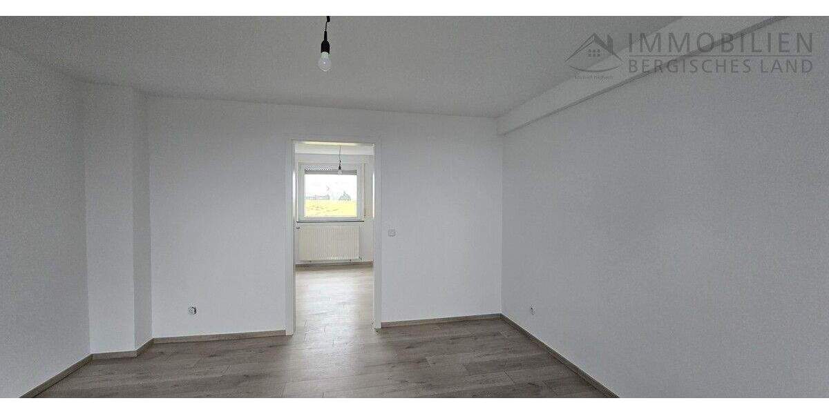 Einfamilienhaus Hückeswagen Scheideweg - 5 Zimmer, 140 m&sup2;, 269.000&euro; | Angebot:25228058