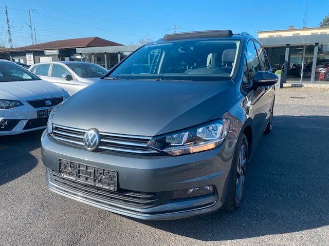 VW Touran 110.700 km 18.900 &euro; Köln 50677