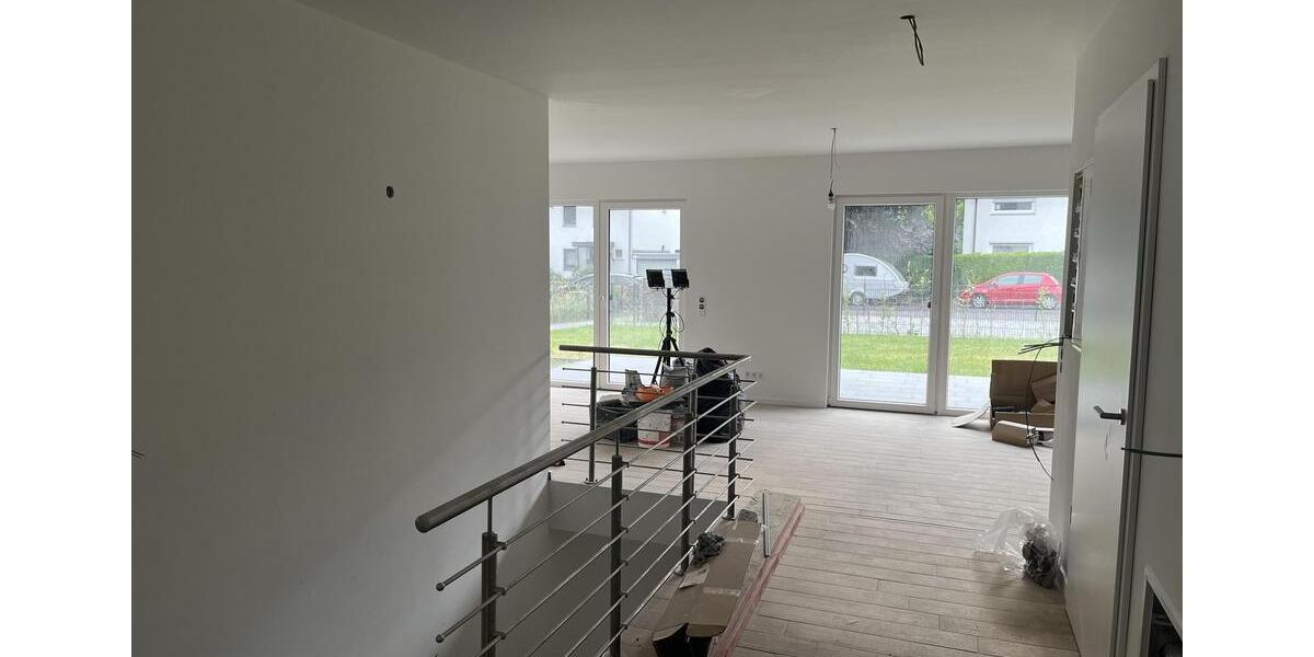 Etagenwohnung Köln Kalk - 3 Zimmer, 110 m&sup2;, 2.000&euro; | Angebot:26408974