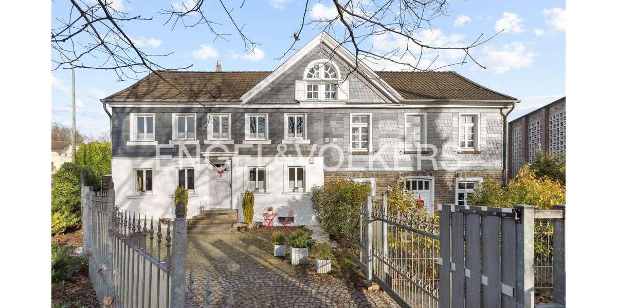 Einfamilienhaus Overath - 8 Zimmer, 167 m&sup2;, 620.000&euro; | Angebot:24517625