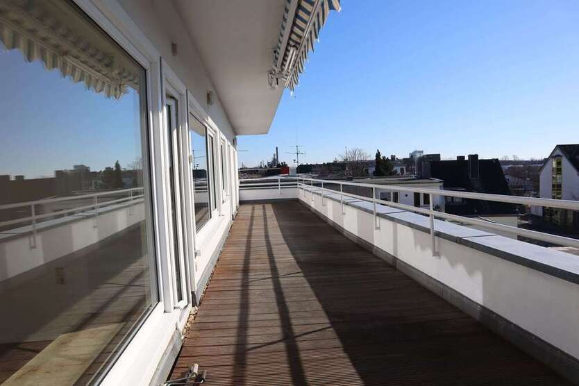 Wohnung zum Mieten in Wesseling 795 € 104 m²